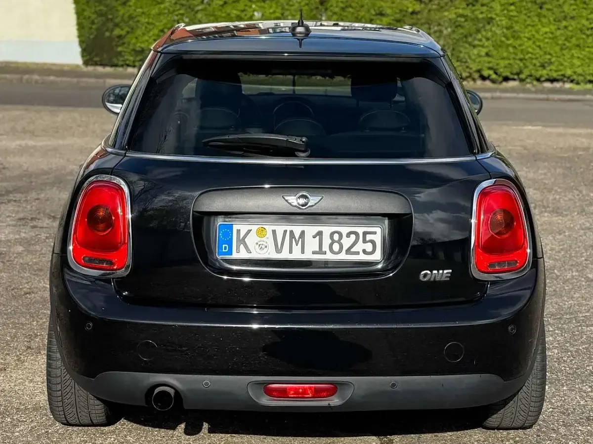 Gebraucht Mini ONE 75 PS (55 kW) 2015 Schwarz Kleinwagen