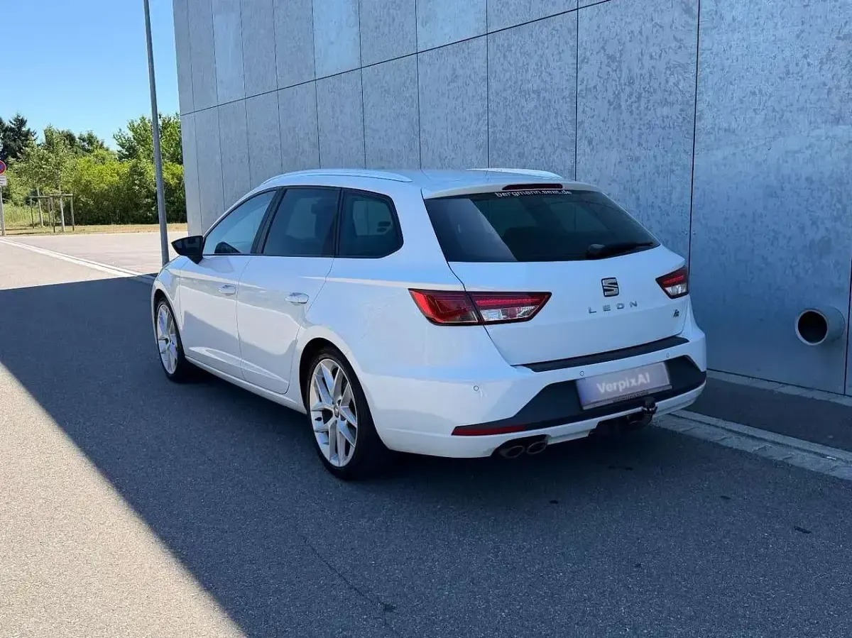 Gebraucht Seat Leon FR 184 PS (135 kW) 2015 "nevada" weiss Kombi