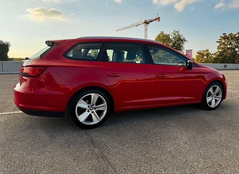 Gebraucht Seat Leon ST 110 PS (80 kW) 2014 Rot Kombi