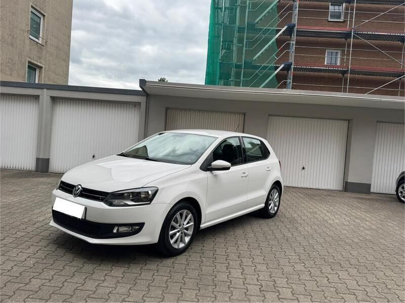 Weiß Gebraucht 2014 VW Polo Kleinwagen | 7.999 € (Superpreis) - Bild 1/4