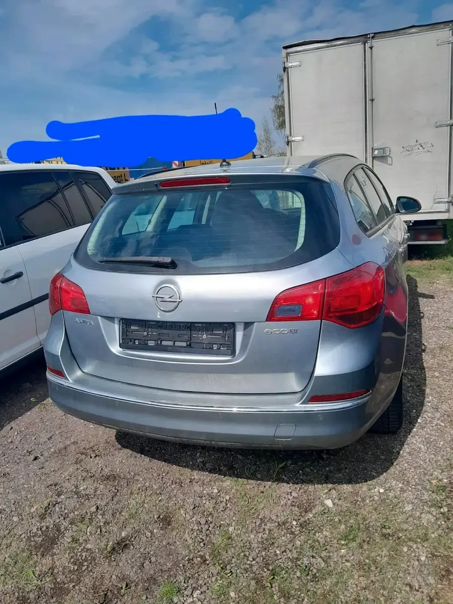 Używany Opel Astra 2014 Szary Kombi
