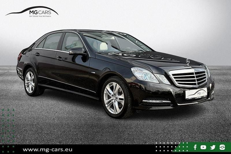 Gebraucht Mercedes E200 Avantgarde 184 PS (135 kW) 2011 Schwarz Limousine