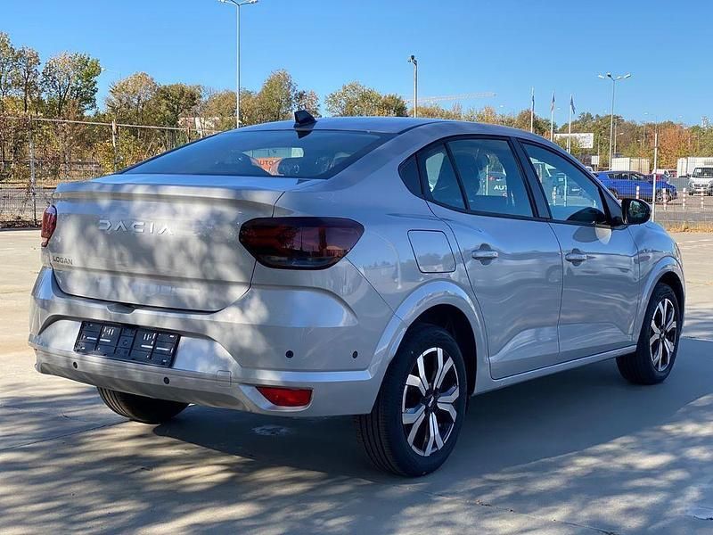 Gebraucht Dacia Logan 91 PS (66 kW) 2024 Grau Limousine