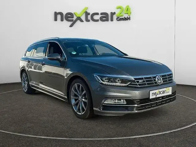 Gebraucht VW Passat Highline 190 PS (139 kW) 2016 Grau metallic Kombi