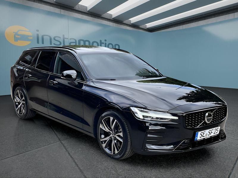 Gebraucht Volvo V60 197 PS (144 kW) 2025 Schwarz Kombi