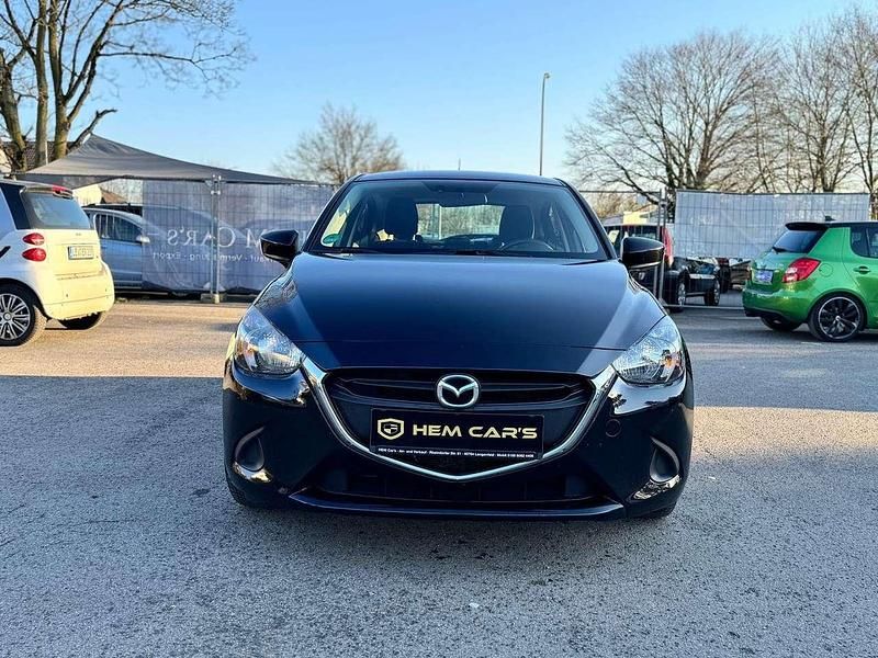 Gebraucht Mazda 2 Center-Line 105 PS (77 kW) 2016 Onyxschwarz metallic Kleinwagen