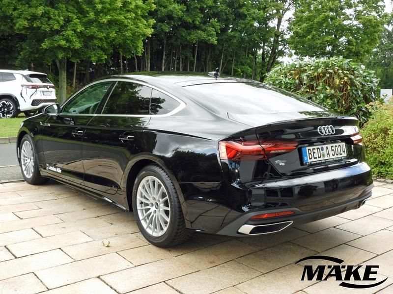 Gebraucht Audi A5 Sportback Sport 163 PS (119 kW) 2024 Brillantschwarz Kleinwagen
