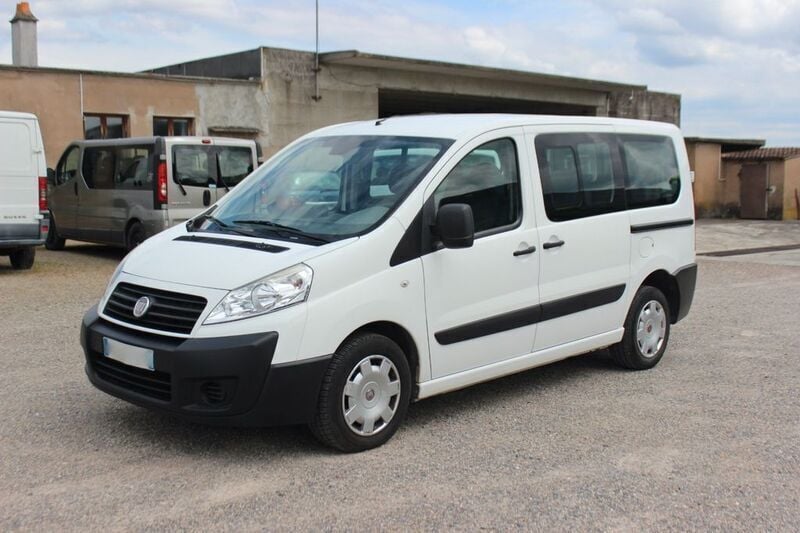 Weiß Gebraucht 2012 Fiat Scudo Van / Kleinbus | 5.880 € (Etwas zu teuer) - Bild 1/4