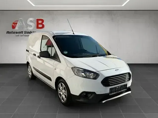Gebraucht Ford Transit Trend 101 PS (74 kW) 2020 Weiß Van / Kleinbus