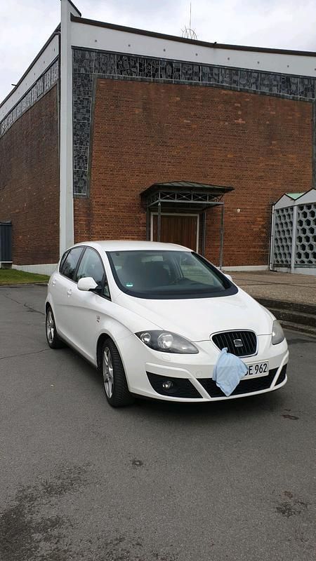 Gebraucht Seat Altea 125 PS (91 kW) 2010 Van / Kleinbus