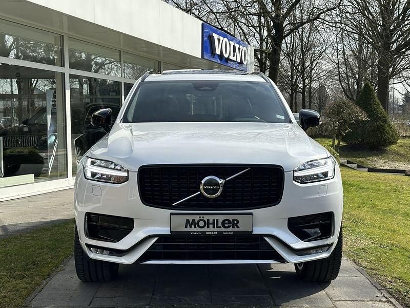 Gebraucht Volvo XC90 Plus 235 PS (172 kW) 2023 Crystal weißperleffekt SUV