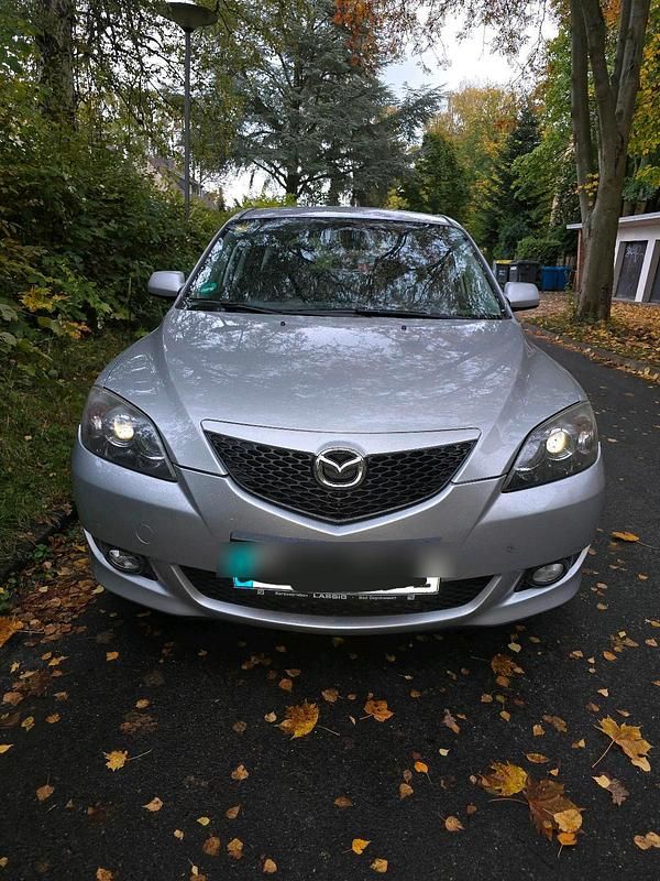 Silber Gebraucht 2004 Mazda 3 Kombi | 1.800 € (Fairer Preis) - Bild 1/4