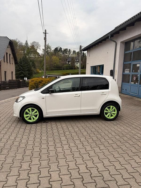 Second-hand Skoda Citigo 75 CP (55 kW) 2013 Alb Hatchback