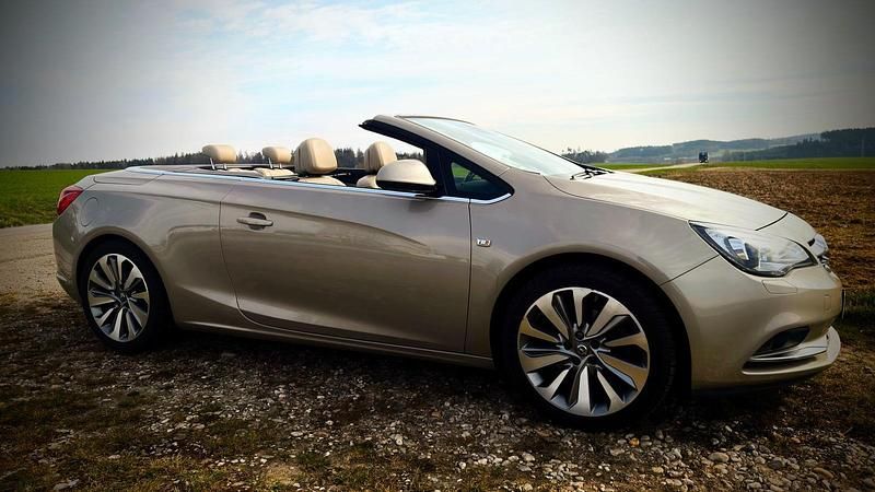 Gebraucht Opel Cascada 200 PS (147 kW) 2015 Cabrio