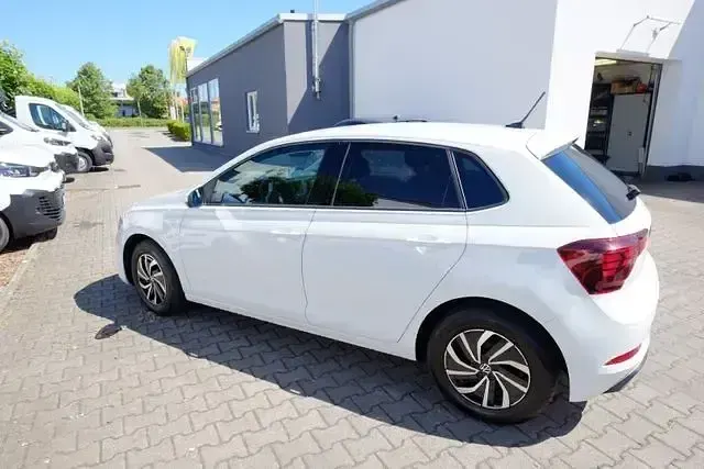 Gebraucht VW Polo Life 95 PS (69 kW) 2025 Weiß Kleinwagen