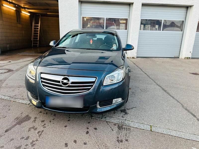 Gebraucht Opel Insignia 220 PS (161 kW) 2009 Blau Limousine