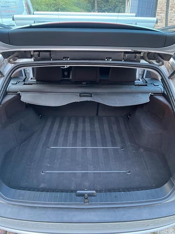 Silber Gebraucht 2001 BMW 320 Kombi | 1.200 € (Superpreis) - Bild 1/4