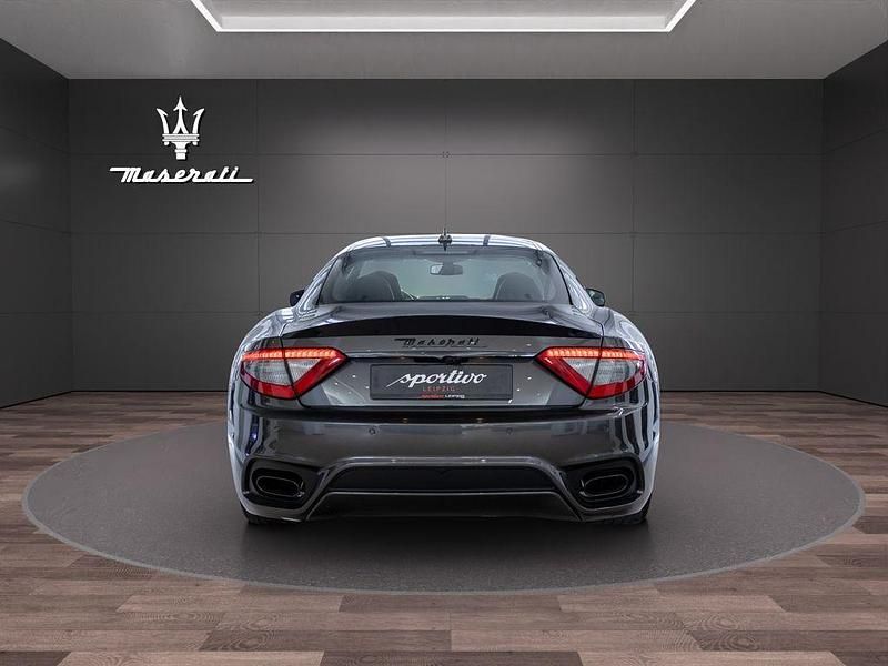 Gebraucht Maserati Granturismo 460 PS (338 kW) 2020 Grigio Coupé