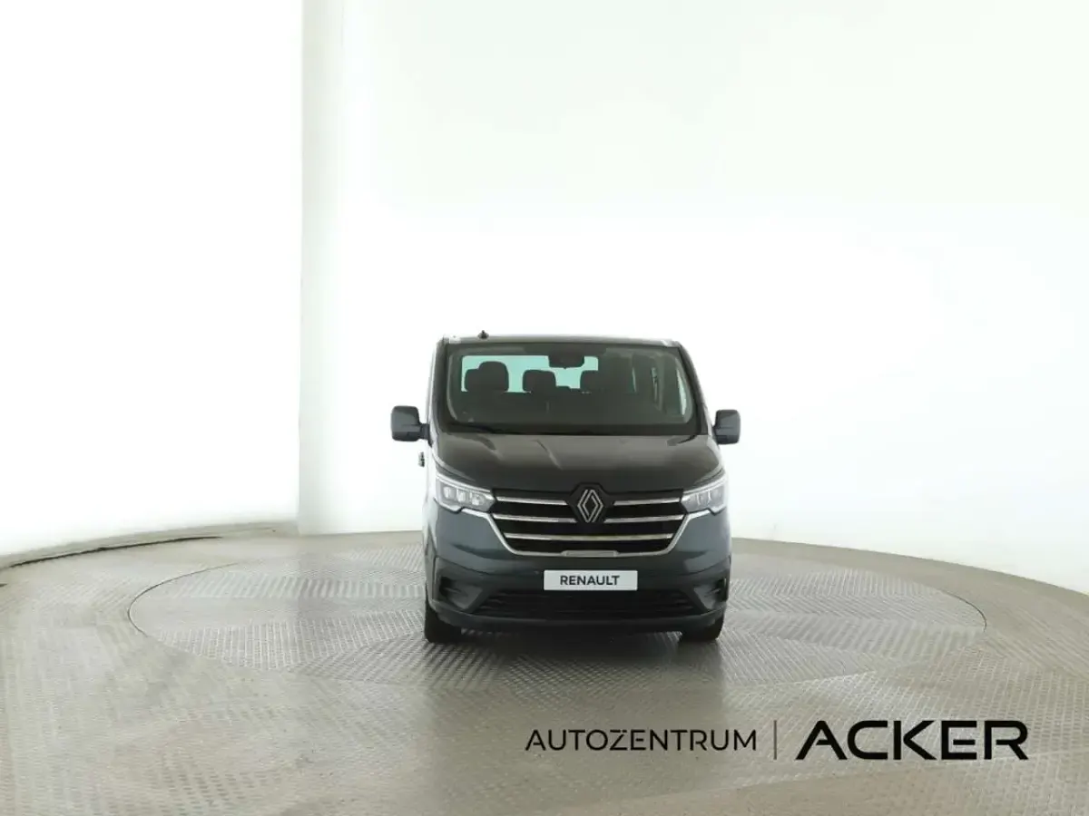 Gebraucht Renault Trafic Evolution 150 PS (110 kW) 2024 Grau comete (grau) Van / Kleinbus