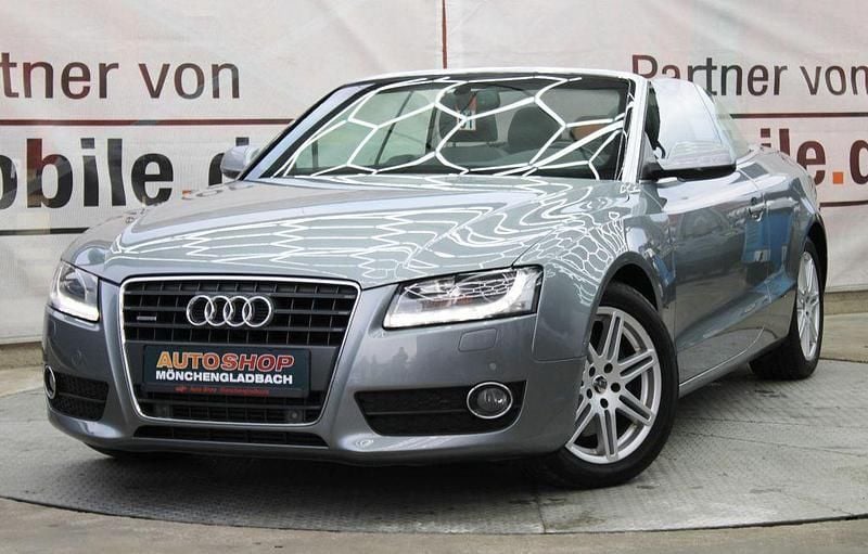 Gebraucht Audi A5 Cabriolet Ambiente 211 PS (155 kW) 2009 Grau Cabrio
