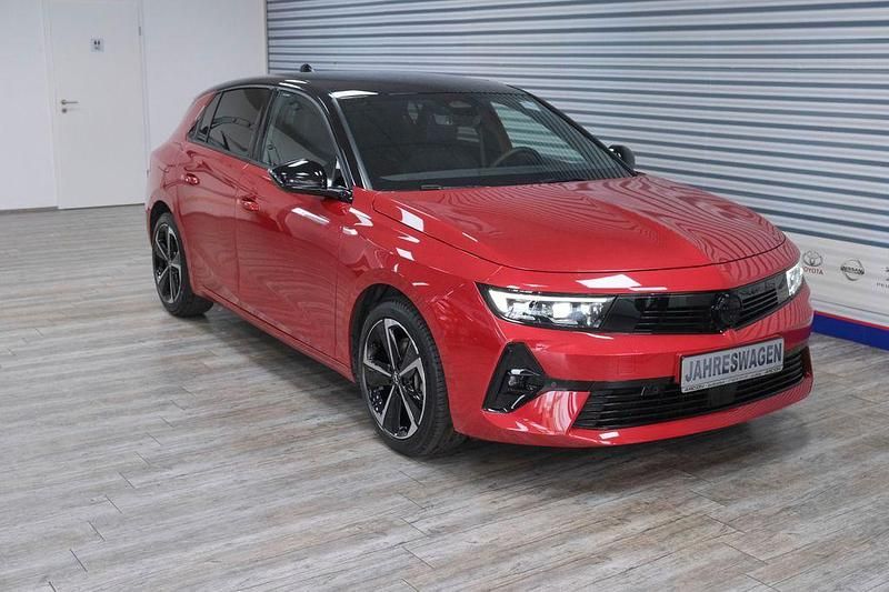 Gebraucht Opel Astra 136 PS (100 kW) 2024 Rot Limousine