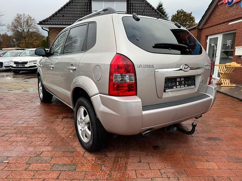 Gebraucht Hyundai Tucson GLS 140 PS (102 kW) 2007 Grau SUV