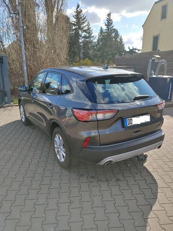 Gebraucht Ford Kuga Cool & Connect 120 PS (88 kW) 2021 Grau SUV