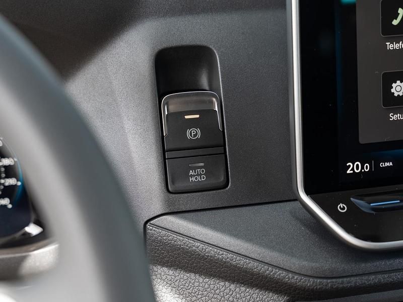 Gebraucht VW Crafter 140 PS (102 kW) 2024 Candy weiã Van