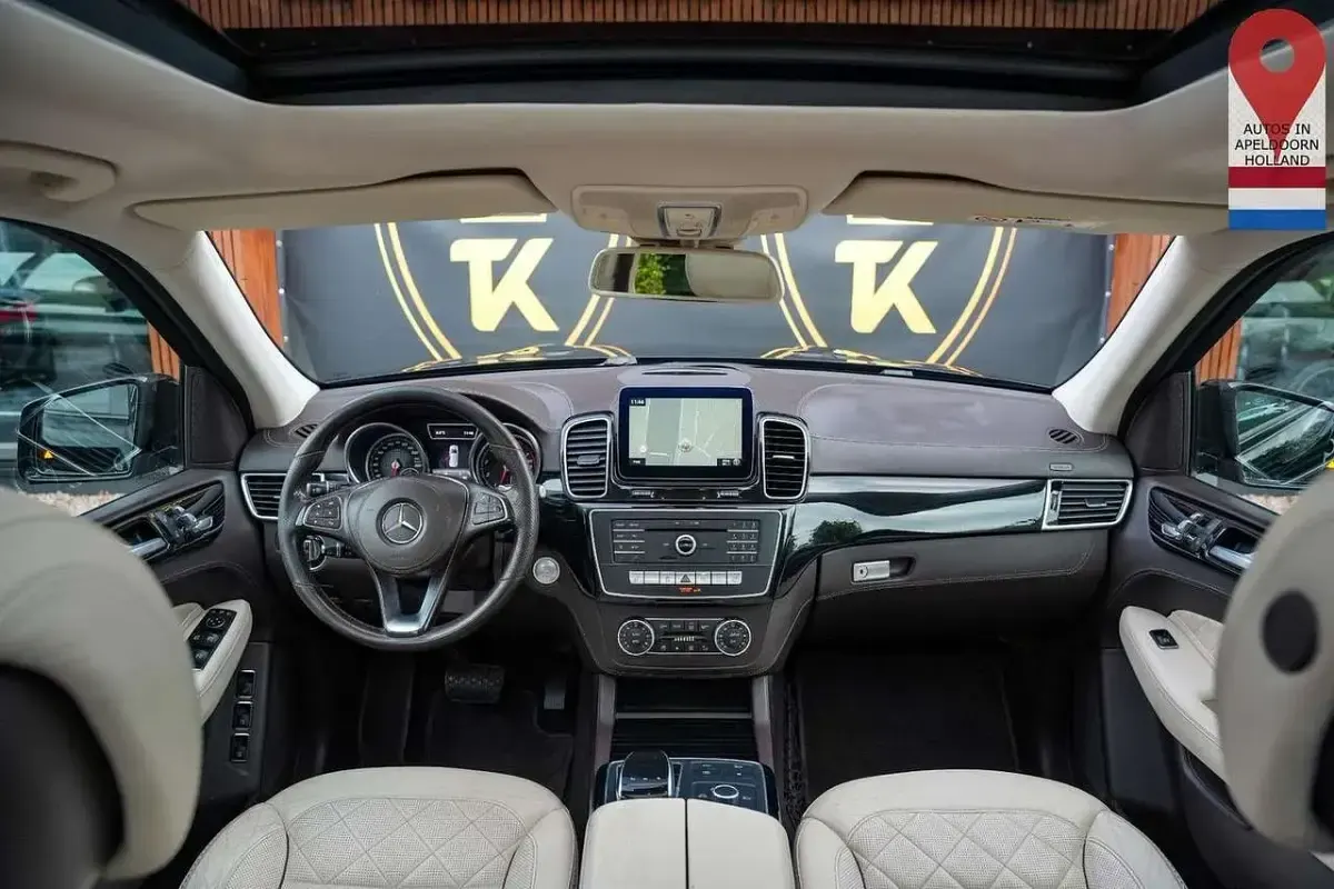 Gebraucht Mercedes GLS400 333 PS (244 kW) 2019 Schwarz SUV