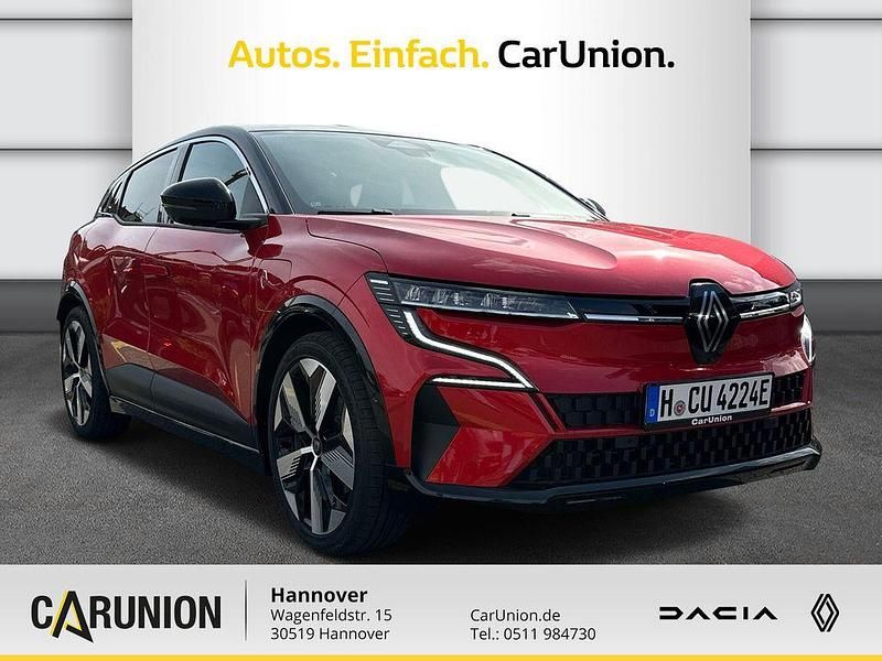 Gebraucht Renault Megane E-Tech Techno 160 kW (218 PS) 2023 Dezirrot metallic, black pear Limousine