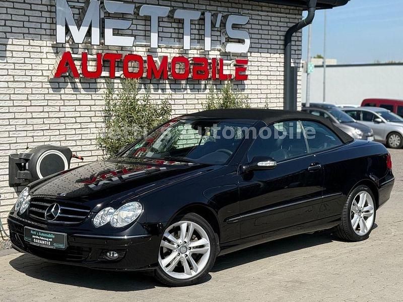 Gebraucht Mercedes CLK200 Avantgarde 184 PS (135 kW) 2009 Obsidianschwarz Cabrio