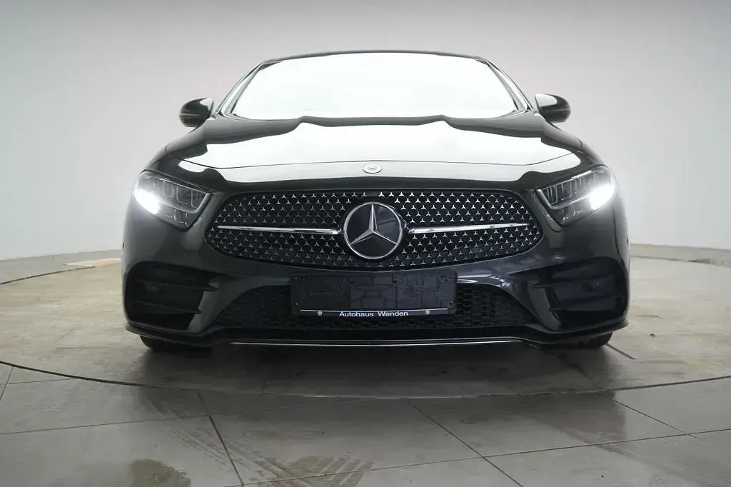 Gebraucht Mercedes CLS220 Avantgarde 194 PS (142 kW) 2022 Grau Coupé