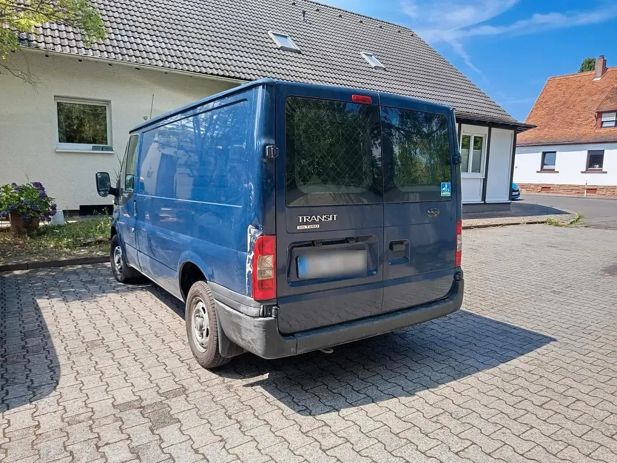 Gebraucht Ford Transit 84 PS (61 kW) 2011 Blau Van