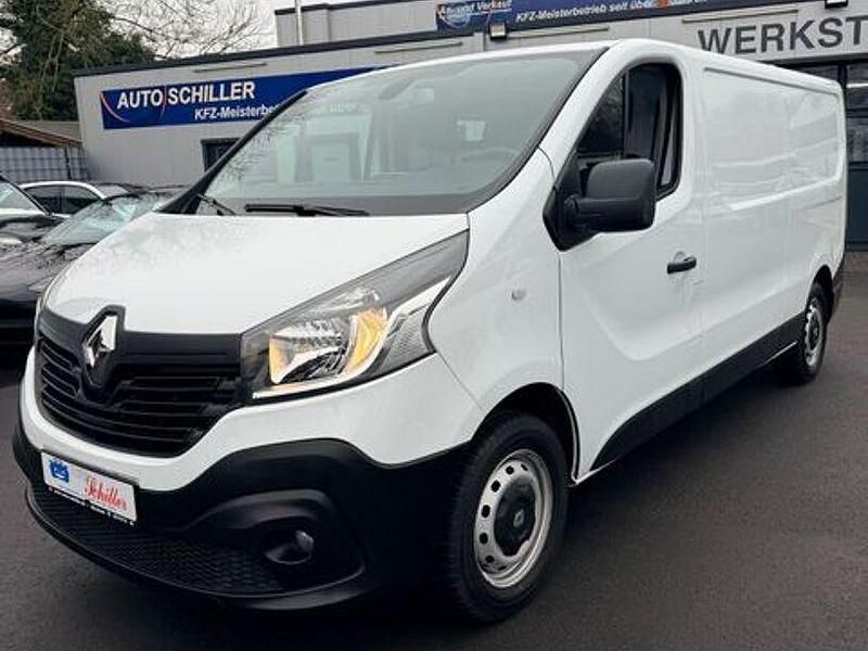 Gebraucht Renault Trafic Komfort 120 PS (88 kW) 2011 Silber Van / Kleinbus