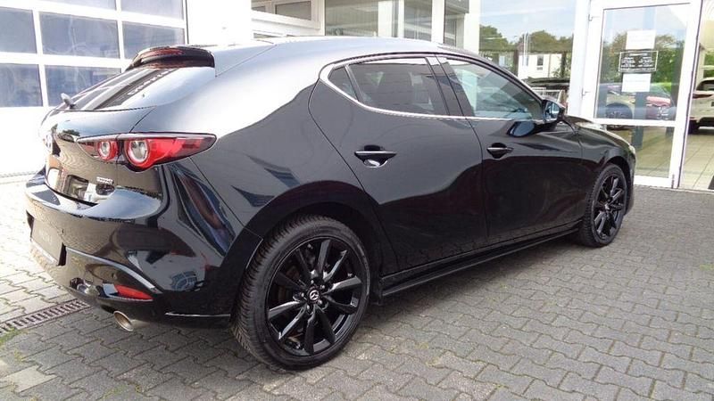 Gebraucht Mazda 3 Exclusive-Line 186 PS (136 kW) 2024 Schwarz Limousine