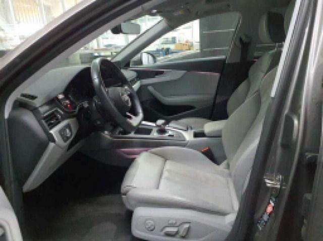 Gebraucht Audi A4 Advanced 204 PS (150 kW) 2022 Terragrau metallic Kombi