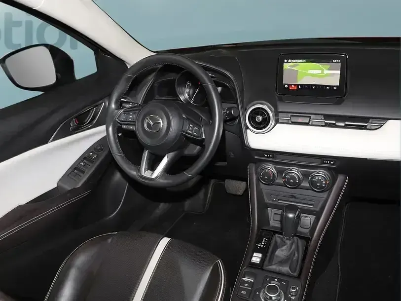 Używany Mazda CX-3 121 KM (88 kW) 2019 Czerwony SUV