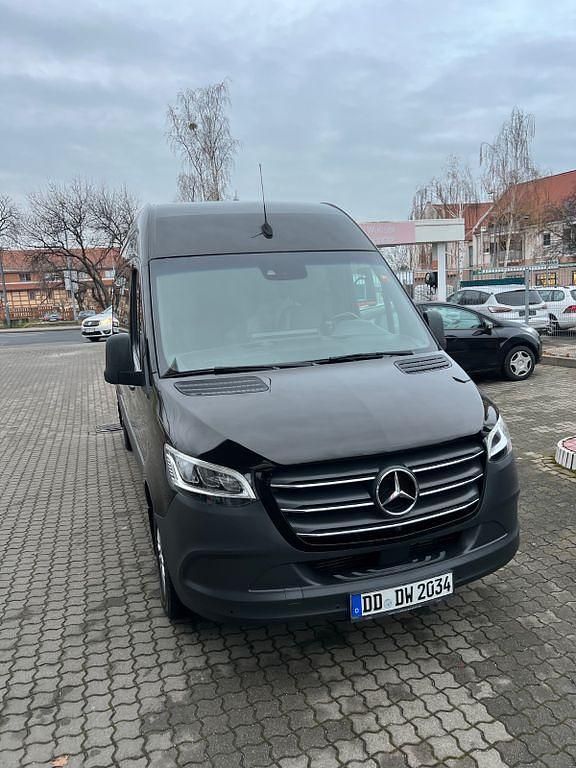 Gebraucht Mercedes Sprinter 170 PS (125 kW) 2023 Schwarz Van