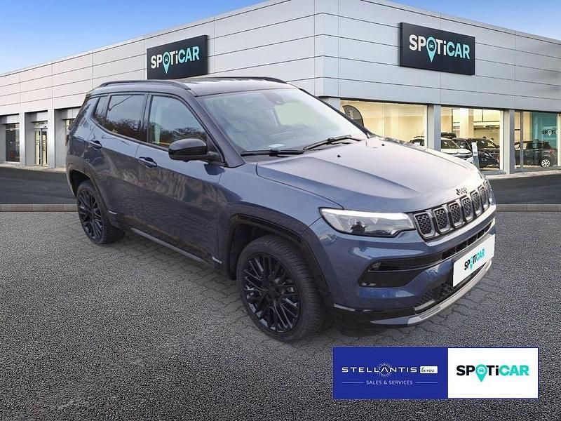 Second-hand Jeep Compass 131 CP (96 kW) 2023 Albastru SUV