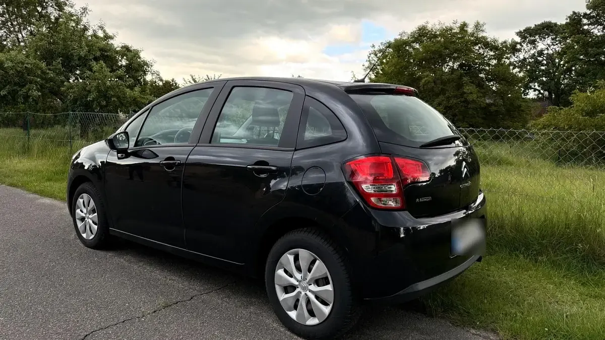 Gebraucht Citroën C3 Tendance 73 PS (53 kW) 2010 Schwarz Kleinwagen