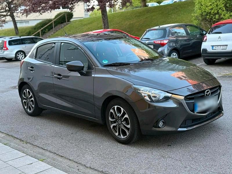 Second-hand Mazda 2 90 CP (66 kW) 2016 Maro Berlinǎ