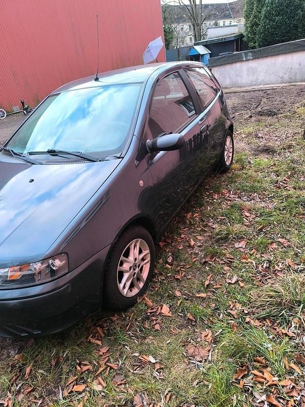 Gebraucht Fiat Punto 80 PS (58 kW) 2002 Grau Kleinwagen