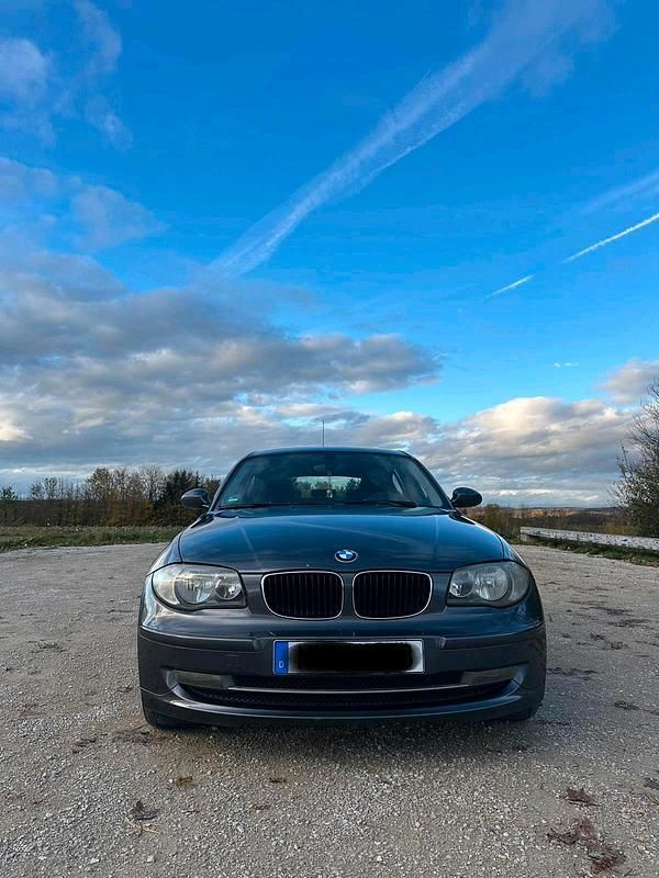 Gebraucht BMW 116 116 PS (85 kW) 2007 Grau Kleinwagen