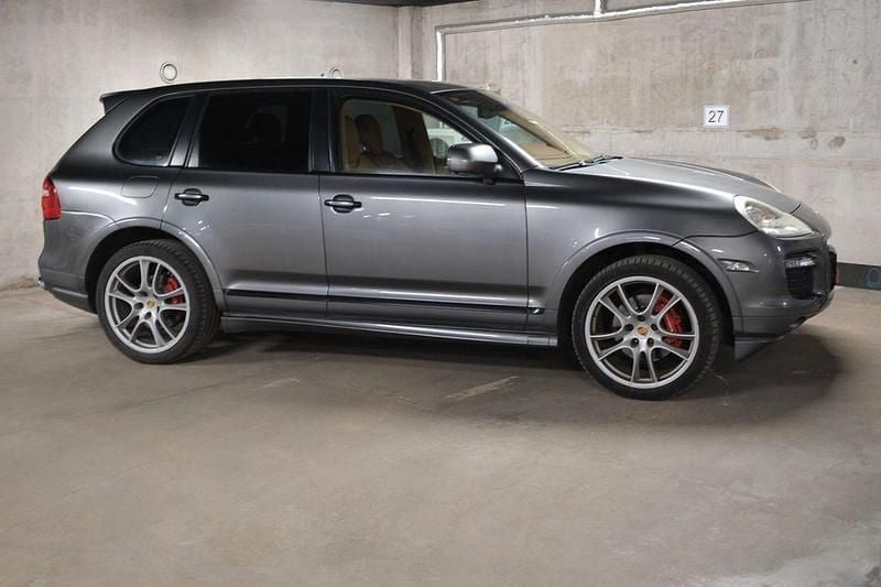 Grau Gebraucht 2008 Porsche Cayenne GTS SUV | 18.999 € (Fairer Preis) - Bild 1/4