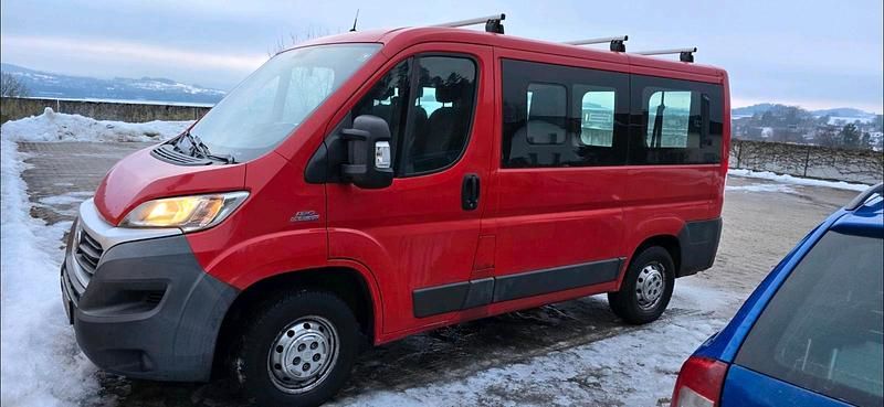 Gebraucht Fiat Ducato 131 PS (96 kW) 2015 Rot Van
