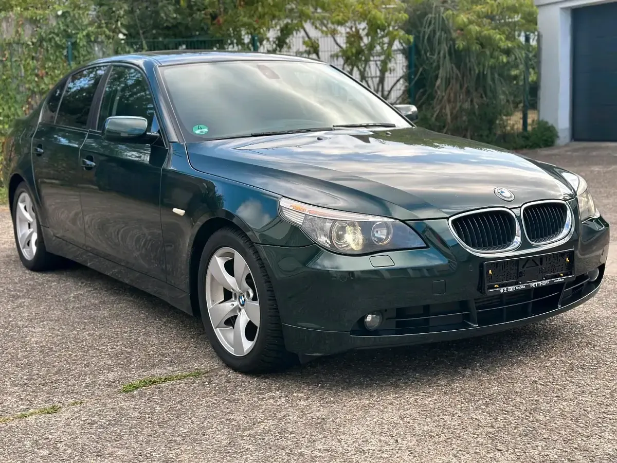 Gebraucht BMW 525 177 PS (130 kW) 2006 Grün Limousine