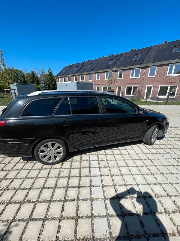 Gebraucht Toyota Avensis 177 PS (130 kW) 2008 Schwarz Kombi