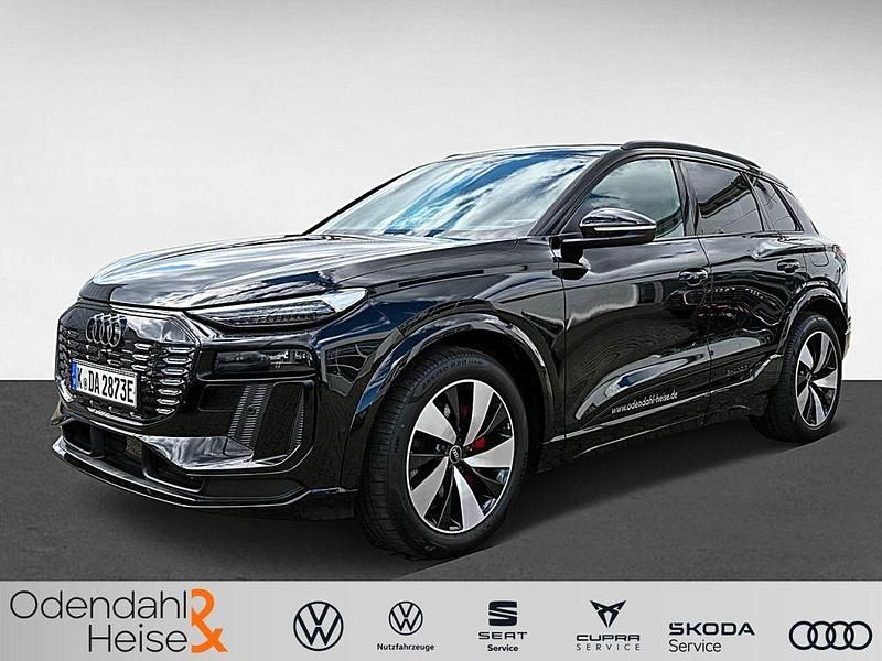 Polsterfarbe: schwarz Gebraucht 2024 Audi Q6 e-tron Basis SUV | 72.950 € (Fairer Preis) - Bild 1/4