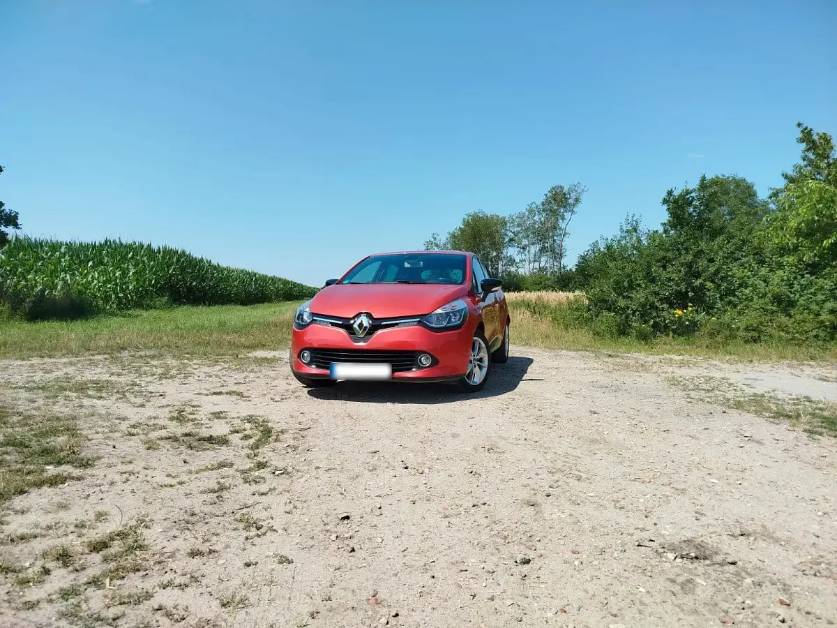 Gebraucht Renault Clio IV LIMITED 73 PS (53 kW) 2016 Rot Coupé