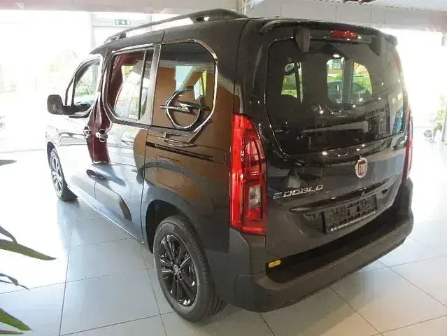 Gebraucht Fiat e-Doblò Launch Edition 100 kW (136 PS) 2024 Schwarz Van / Kleinbus